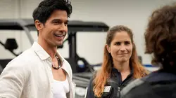 Haute saison  S01E03 Crime solaire