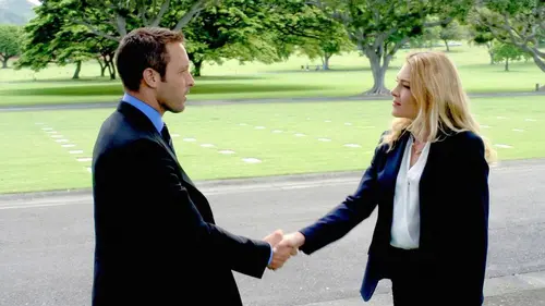 Hawaii 5-0 S05E05 Ho'oilina en streaming