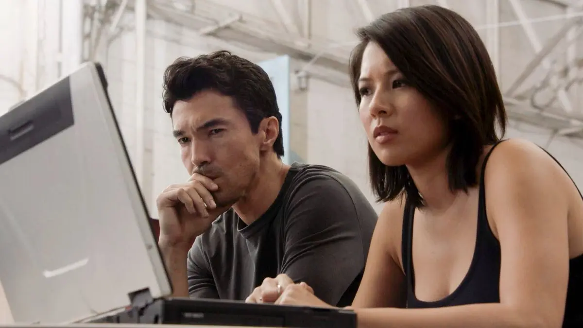 Hawaii 5-0 S08E15 Un récif de corail se renforce jusqu'à la terre