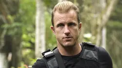 Hawaii 5-0 S09E02 Ke Kanaka I Ha'ule Mai Ka Lewa Mai