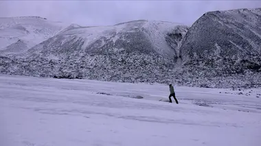 Longyearbreen, dessous/dessus
