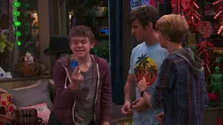 Henry Danger S02E12 Message, mensonges et vidéo