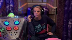 Henry Danger S03E09 Les envahisseurs de l'espace: Partie 1