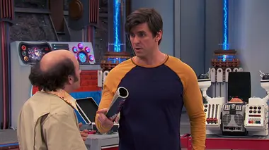 Henry Danger S04E16 La feinte du samedi soir