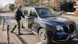 Hep taxi ! Roméo Elvis