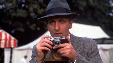 Hercule Poirot S03E05 Guépier