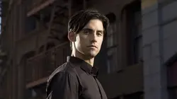 Heroes S01E09 Le Couronnement