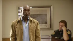 Heroes S02E02 Coupé court... en streaming