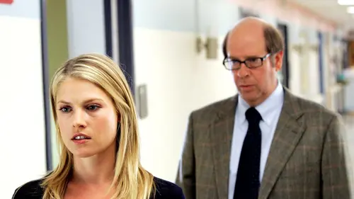 Heroes S02E08 Quatre mois plus tôt