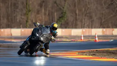 High Side : Le Meilleur S01E20 Episode 2 : All tares