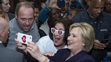 Hillary S01E01 La fille en or