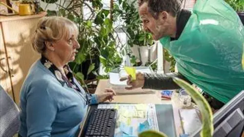 Hindafing, un village bavarois un peu différent S02E02 La star du jour