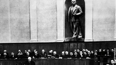 Histoire d'une union Effondrement et dissolution