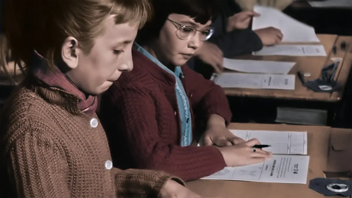 Histoires d'une nation : l'école Une affaire d'Etat : 1830 à 1945