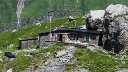 Histoires de cabanes S01E01 Ascensions héroïques