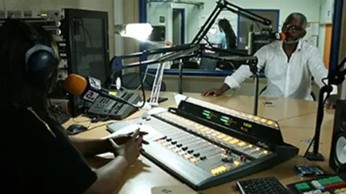 Histoires des médias sous influence E02 Des ondes sous tension