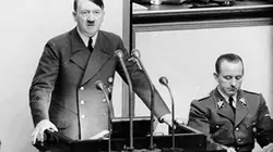 Visuel de Hitler et les nazis