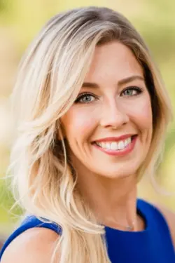 Photo de Holly Montag