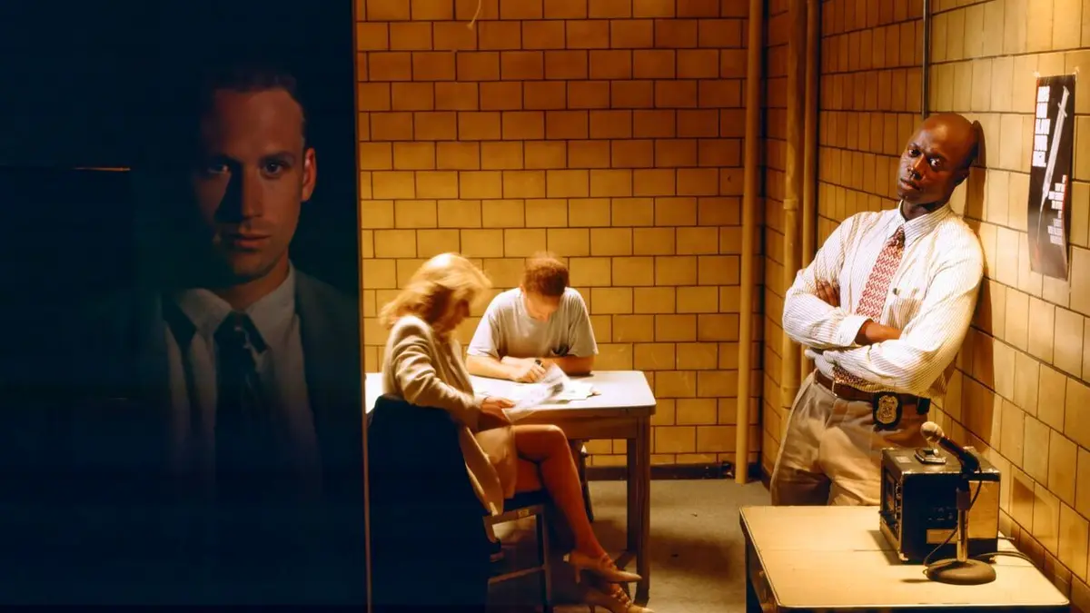 Homicide S03E15 La loi et le désordre en streaming