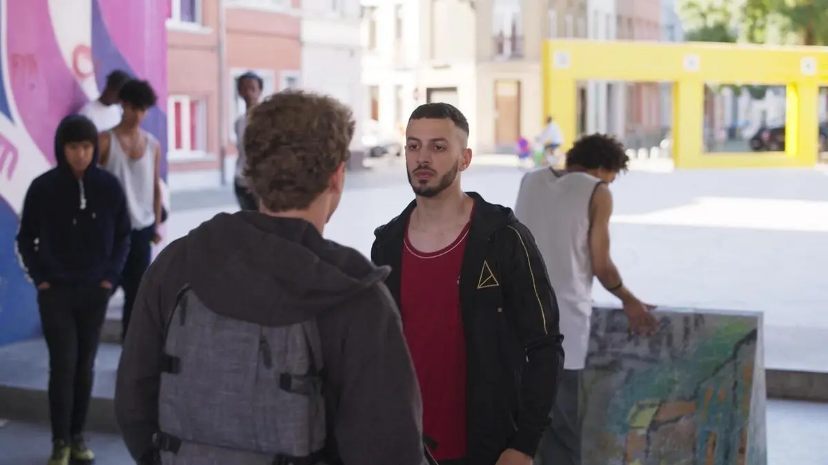 Hoodie S01E06 Un projet risqué