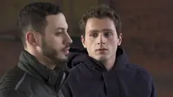 Hoodie  S02E11 Le parfait Hoodie