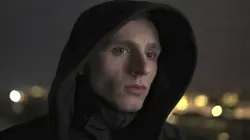 Hoodie  S02E14 La blague la plus dingue de tous les temps