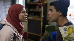 Hoodie  S01E10 La page Hoodie