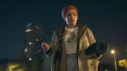 Hoodie  S03E20 Le bonnet et la torche