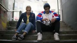 Hoodie  S03E41 Les amis se disent tout