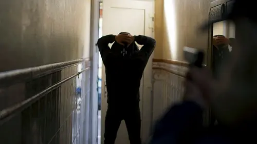 Hoodie S01E12 Le chaperon rouge