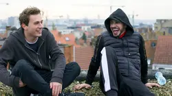 Hoodie S01E30 Le piège