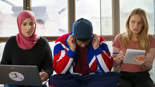 Hoodie S01E35 Le portefeuille