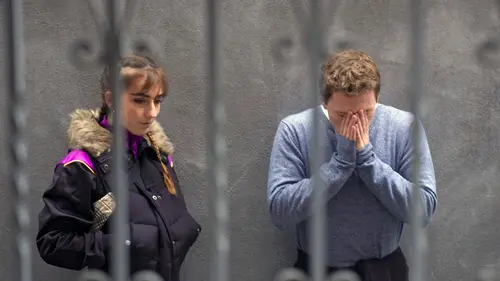 Hoodie S01E49 Seul face à Dorien