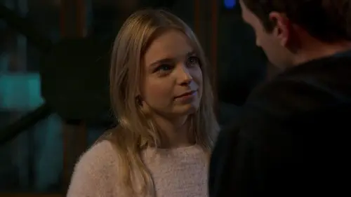 Hoodie S02E02 Le message