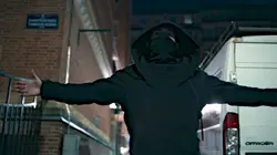 Hoodie S02E04 Ecole buissonnière