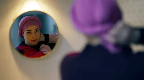 Hoodie S02E05 L'organisation de la fête