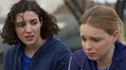 Hoodie  S02E07 Un traceur a Paris