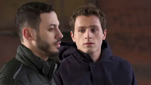 Hoodie S02E11 Le parfait Hoodie