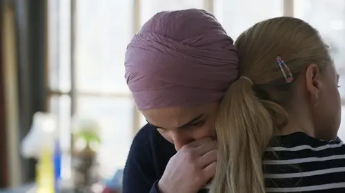 Hoodie S02E29 Maurice et Helga