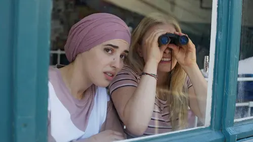 Hoodie S02E37 Un ange gardien invisible