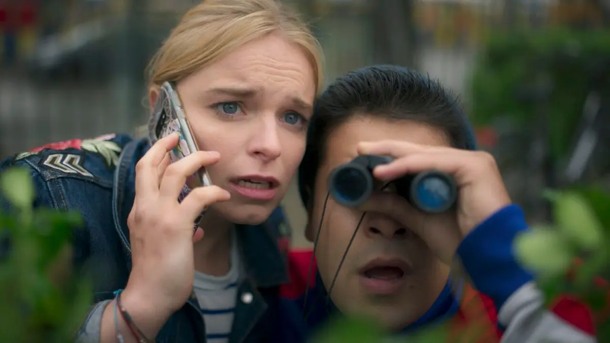 Hoodie S03E16 Les Strides