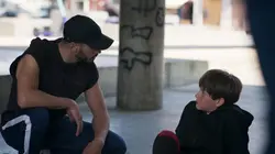 Hoodie  S03E31 Bon ou mauvais