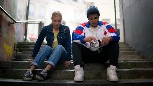 Hoodie S03E11 Chasse à l'ordinateur