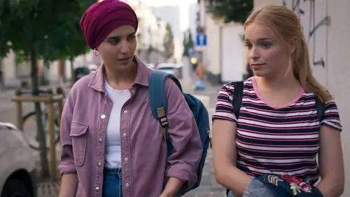 Hoodie S03E48 Un mal pour un bien