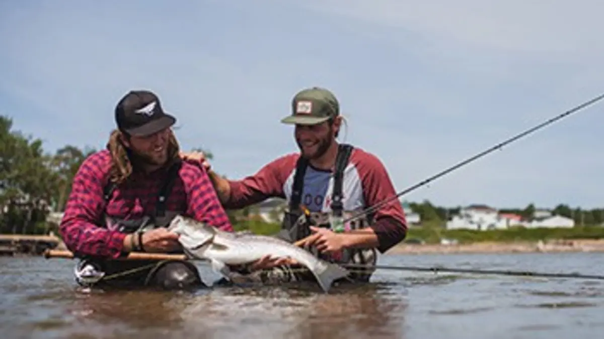 Hooké Gaspésie : pêche printanière au saumon atlantique