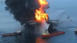 Hors de contrôle La plate-forme Deepwater Horizon