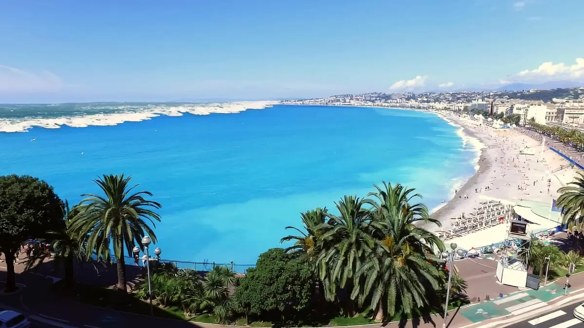 Hors de contrôle Tsunami en France : alerte sur la Côte d'Azur