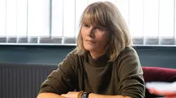 Hors Saison S01E05 Le pacte