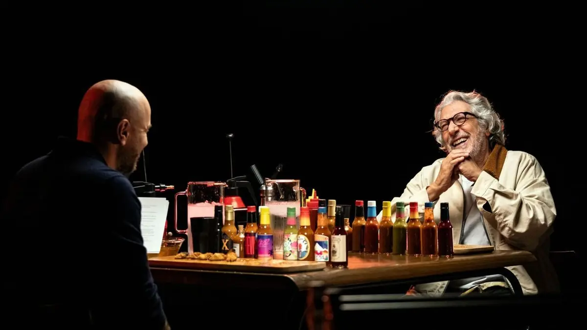 Hot Ones S03E13 Alain Chabat signe un Goat Ones