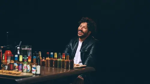 Hot Ones S02E12 Redouane Bougheraba prend encore plus la sauce que son public